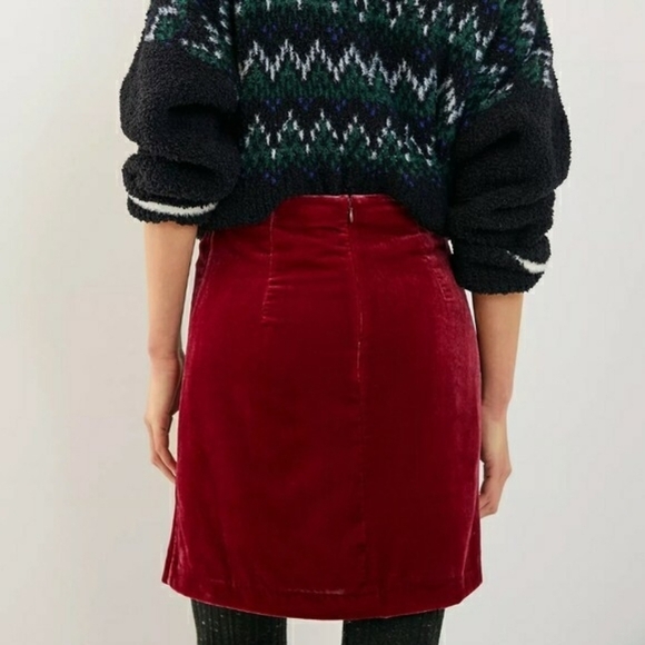 By Anthropologie Monti Velvet Skirt, Size 2, Raspberry, NWT - Picture 2 of 12